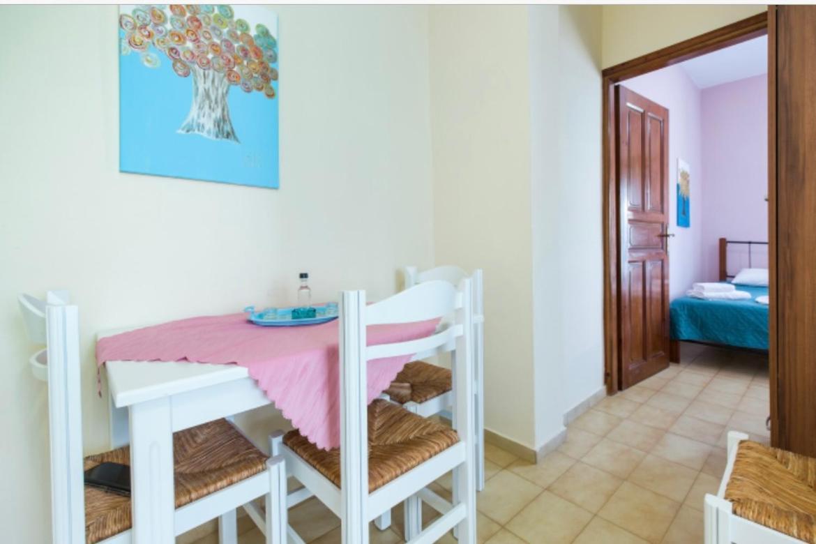 Eleni Apartamento Kíssamos Quarto foto